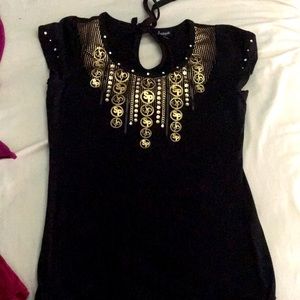 Size Large, short sleeved black shirt